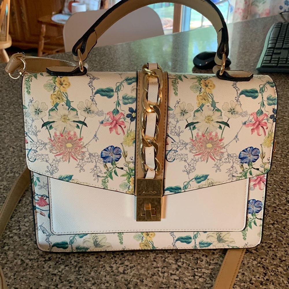 Handbag